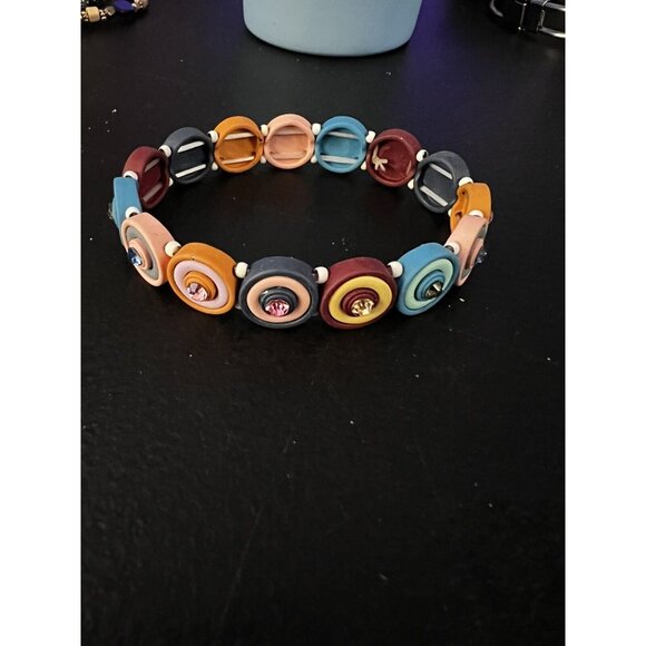 Multicolor Rhinestones Rubber over Metal Strechy Bracelet - Picture 2 of 6